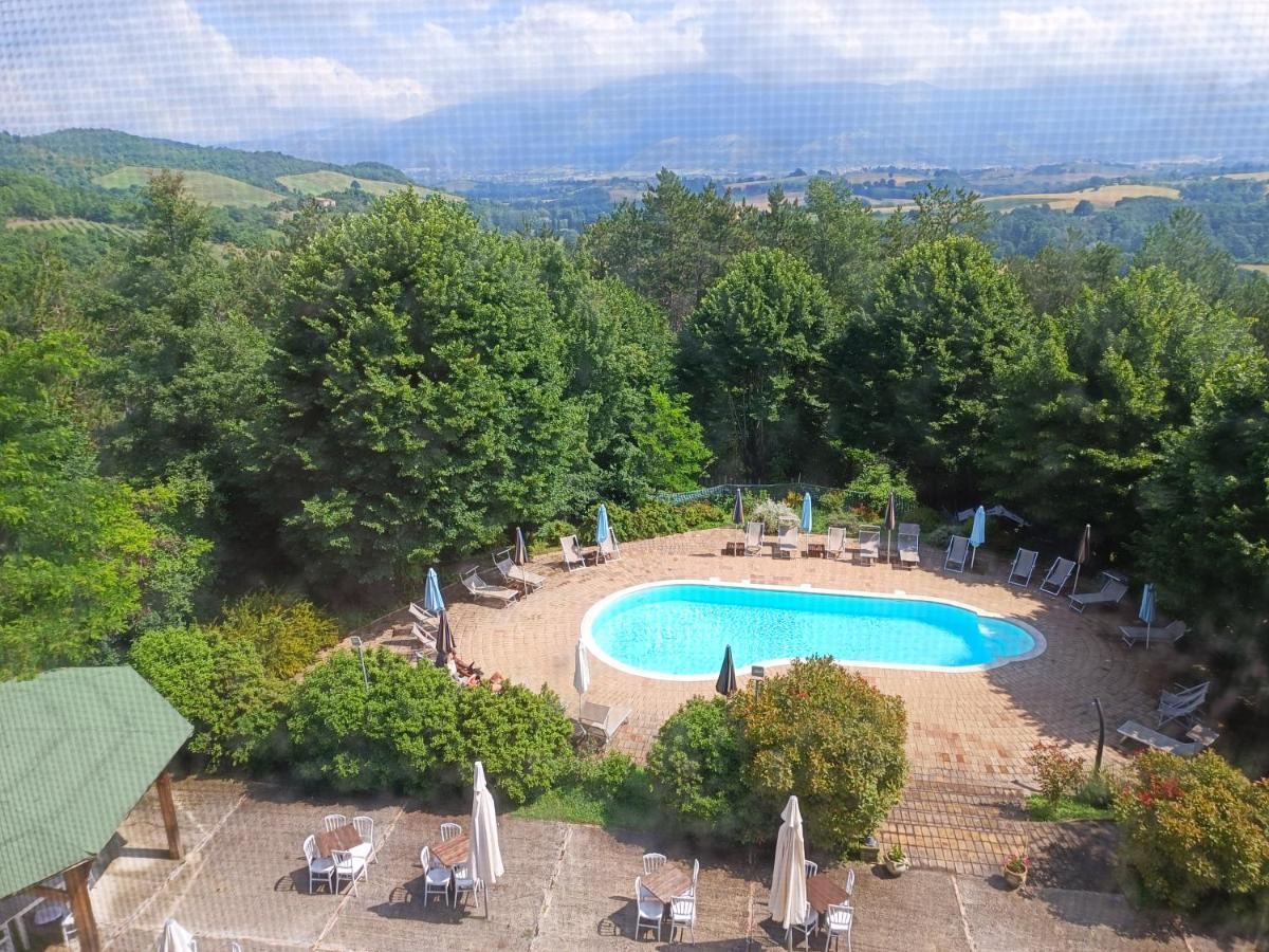 Castello Di Baccaresca Villa Branca Buitenkant foto