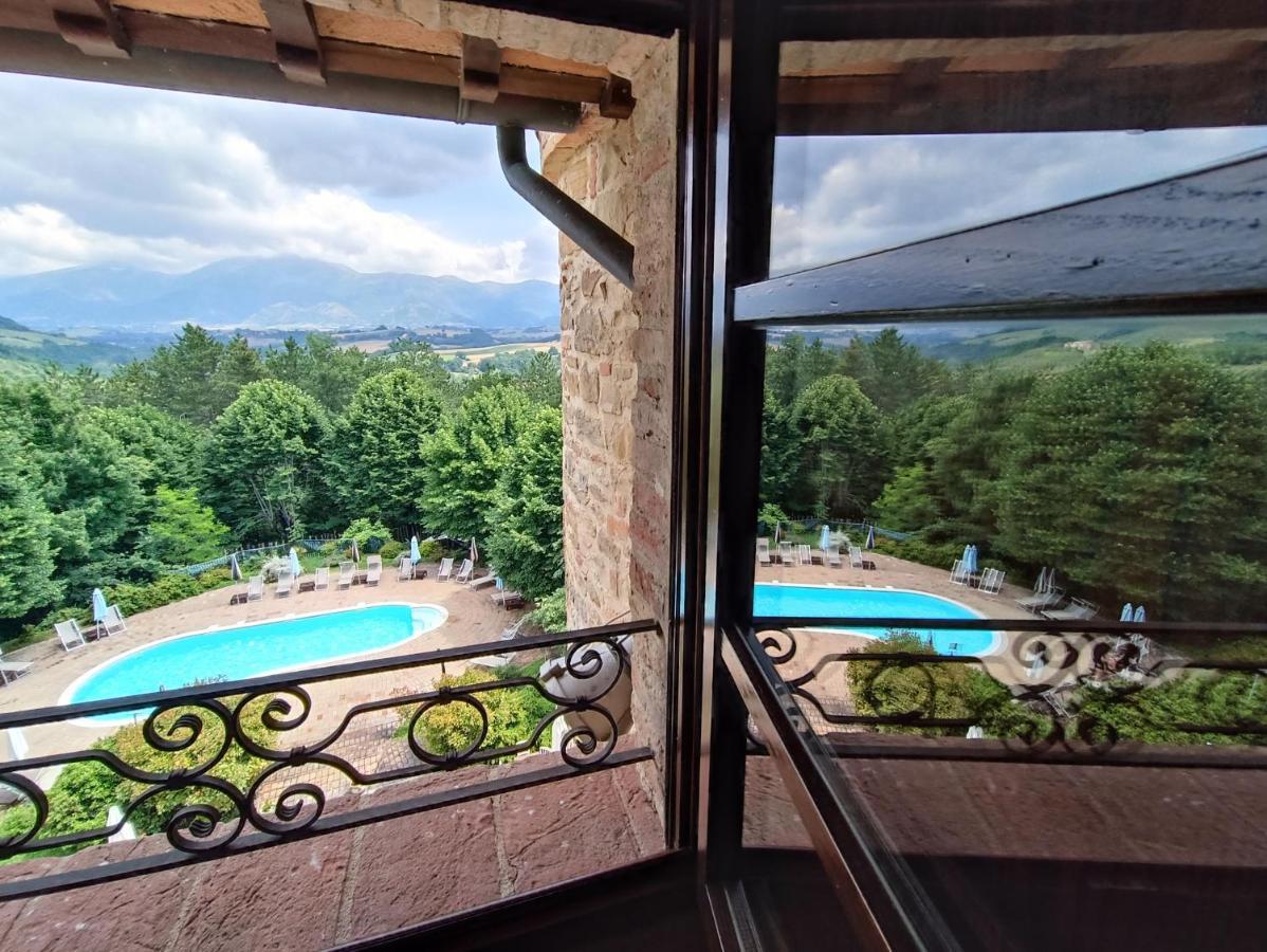 Castello Di Baccaresca Villa Branca Buitenkant foto